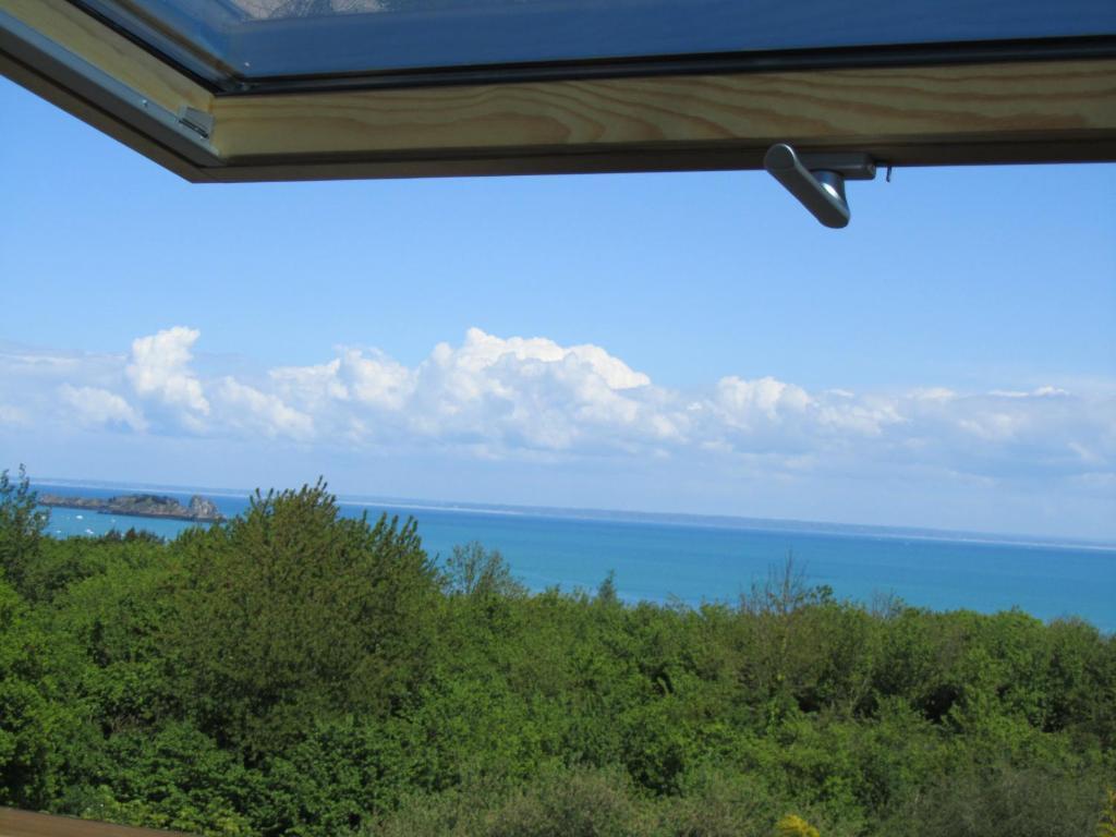 Appartements Couleurs De Mer Cancale Cameră foto